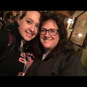 Meet your Posher, Megan